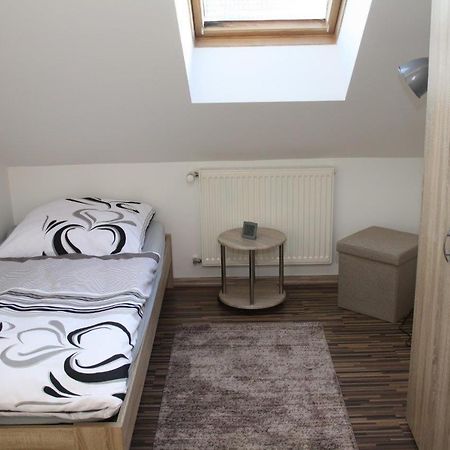 Ferienwohnung Kempf Mandelbachtal Ommersheim Экстерьер фото